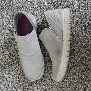 Ryka Grey Suede Leather Shoes